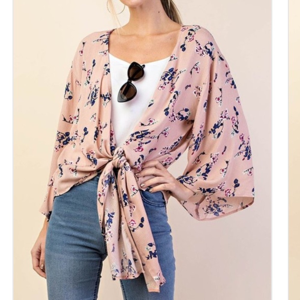 ✨NEW✨Mauve Front Tie Kimono